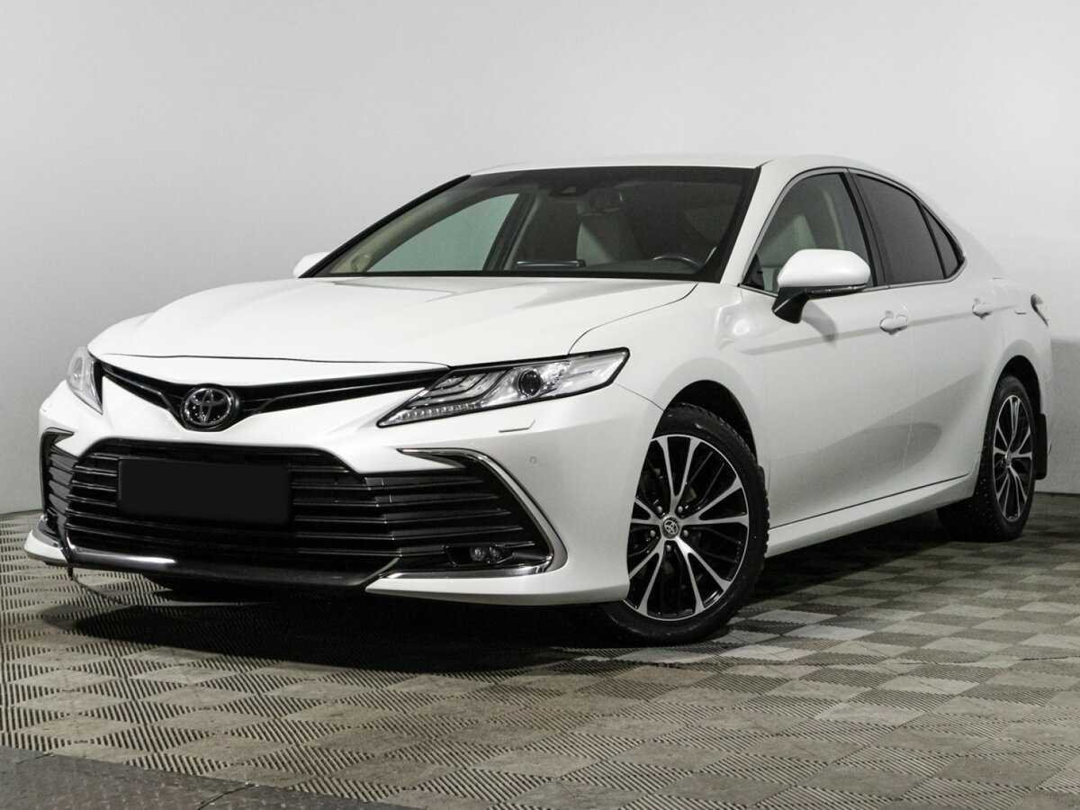 Toyota Camry с пробегом — 2021 год. Посмотреть фото
