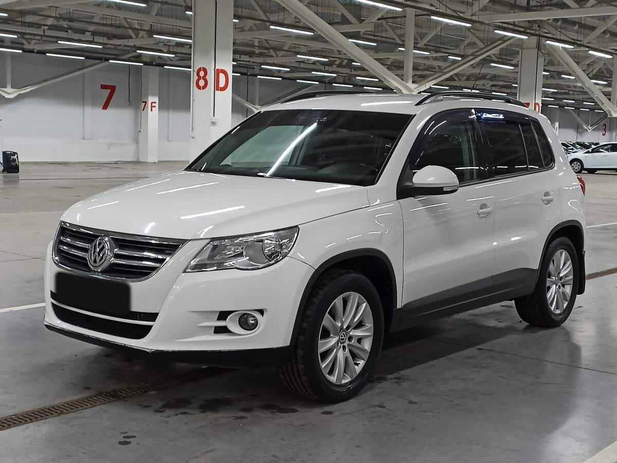 Volkswagen Tiguan с пробегом — 2010 год. Фото: #0