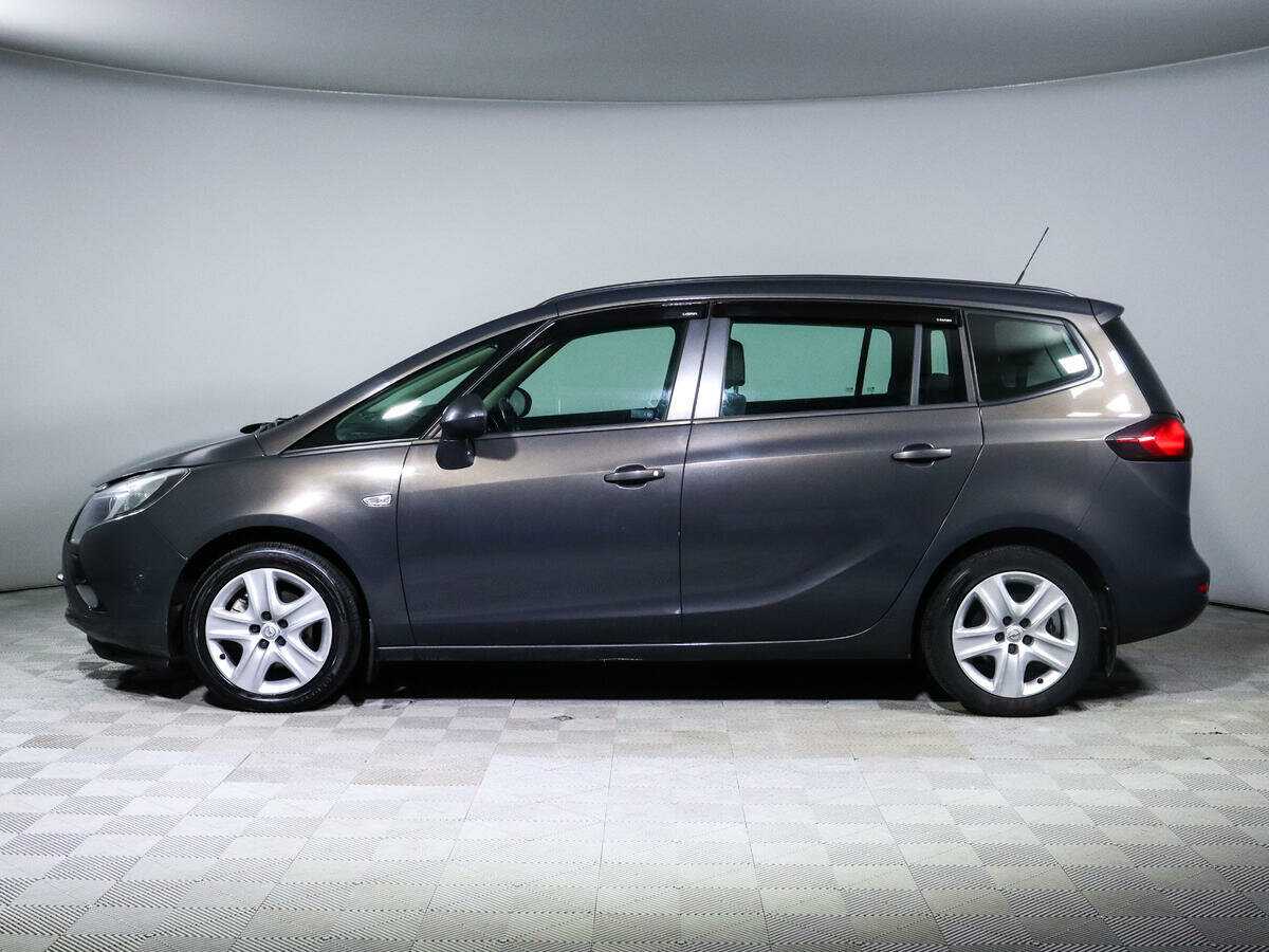 Opel Zafira с пробегом — 2012 год. Фото: #7