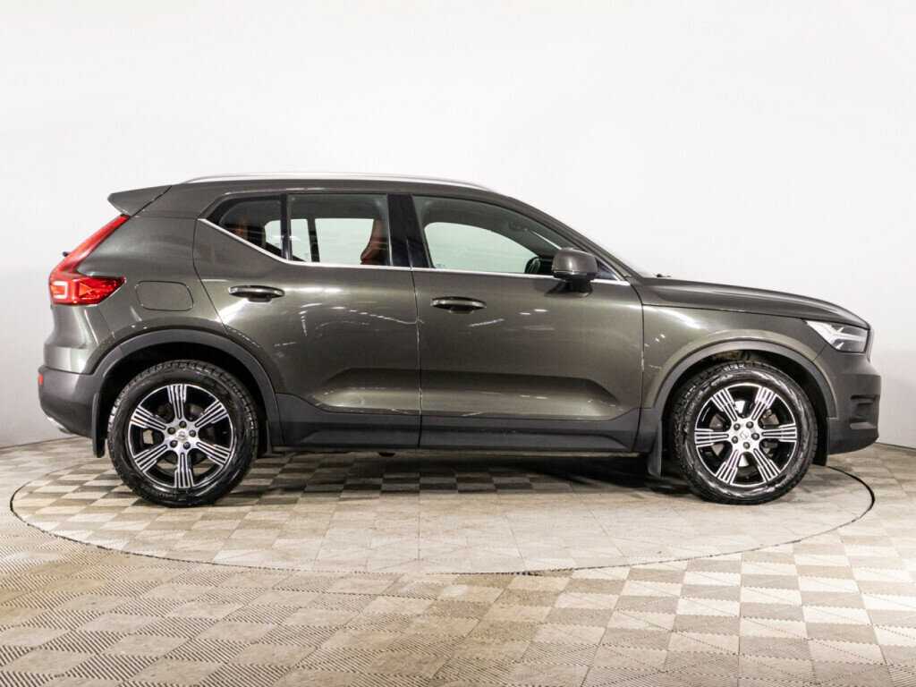 Volvo XC40 с пробегом — 2018 год. Фото: #3