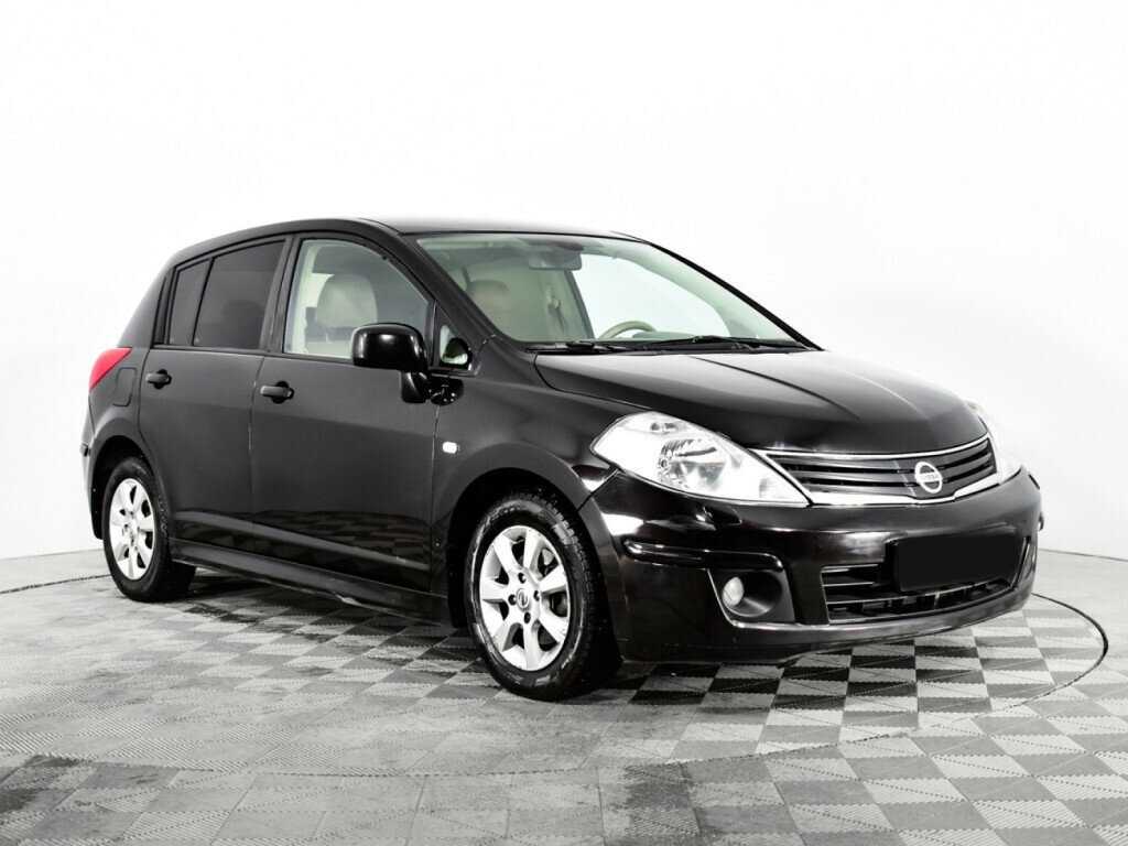 Nissan Tiida с пробегом — 2011 год. Фото: #2