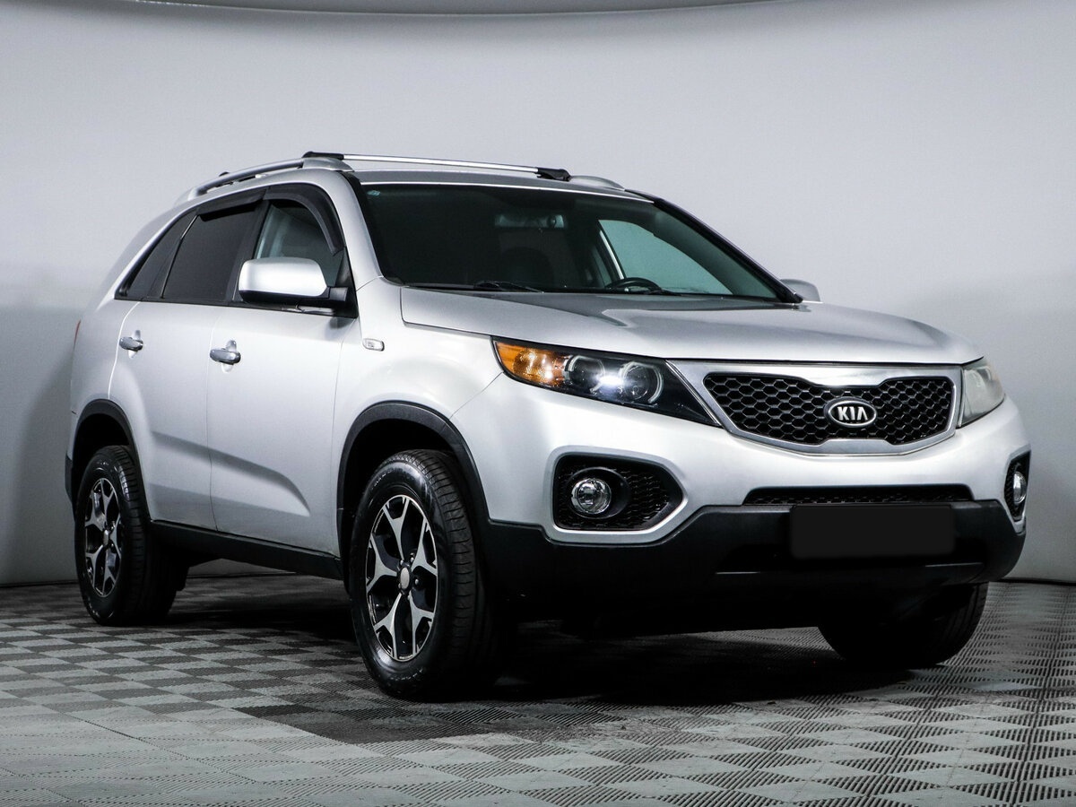 Kia Sorento с пробегом — 2011 год. Фото: #1