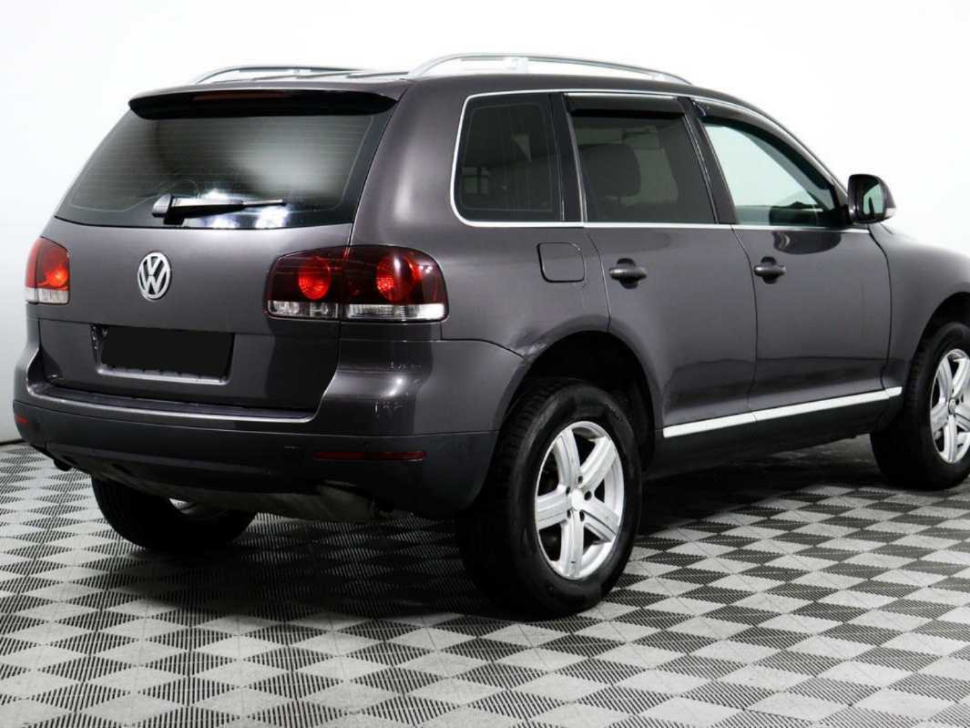 Volkswagen Touareg с пробегом — 2007 год. Фото: #4