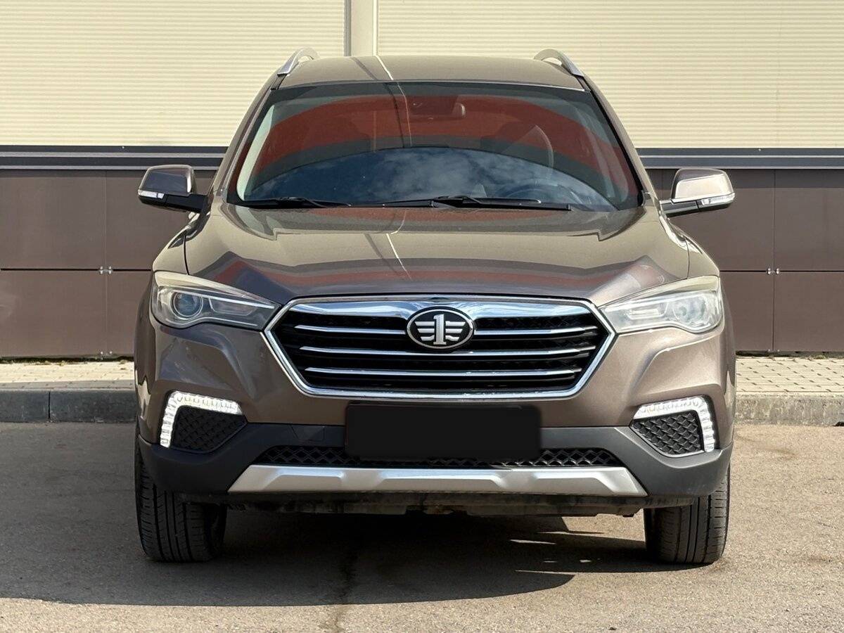 FAW Besturn X80 с пробегом — 2020 год. Фото: #1