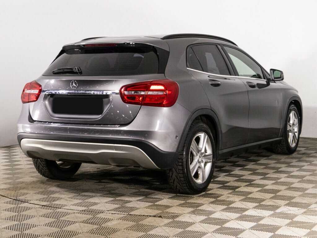 Mercedes-Benz GLA с пробегом — 2014 год. Фото: #4