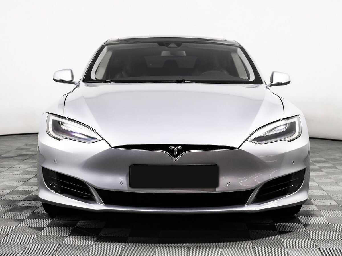 Tesla Model S с пробегом — 2016 год. Фото: #1