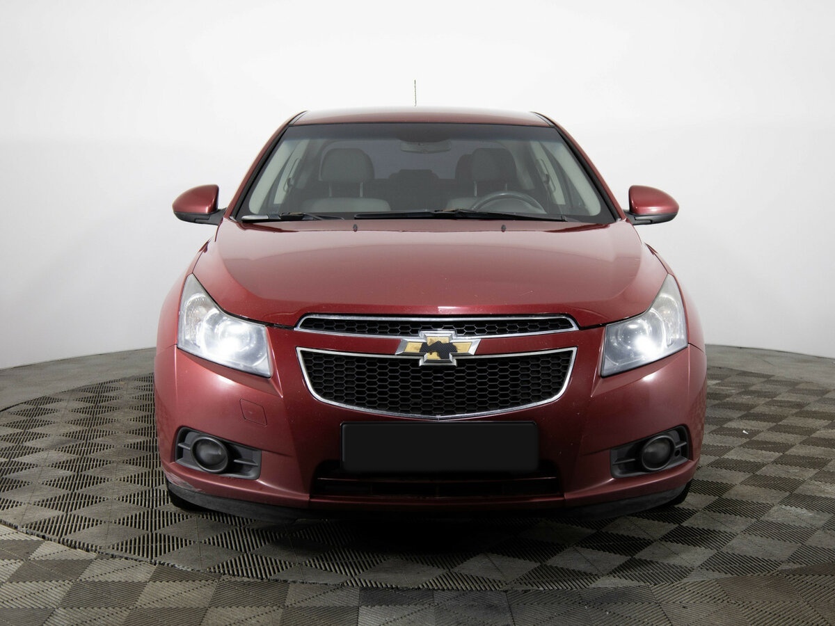 Chevrolet Cruze с пробегом — 2010 год. Фото: #1