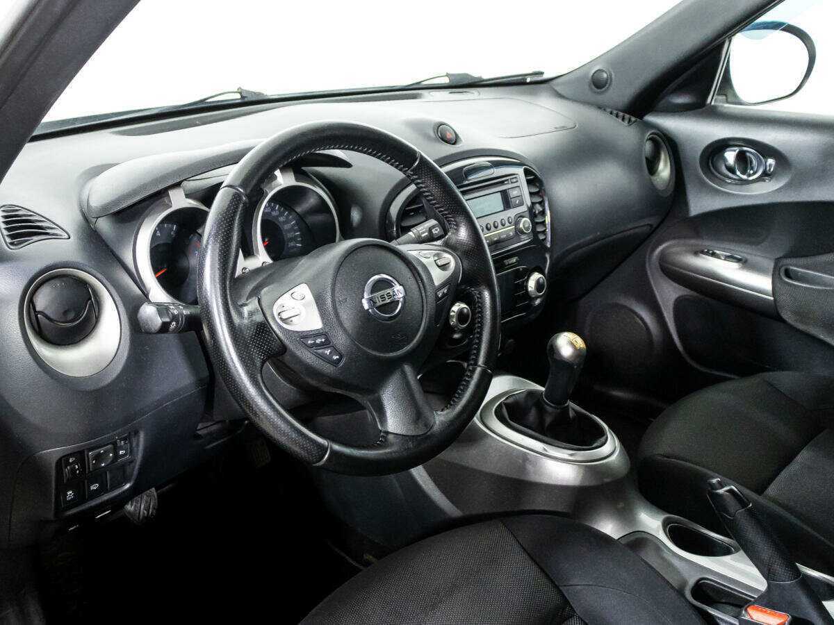 Nissan Juke с пробегом — 2012 год. Фото: #10