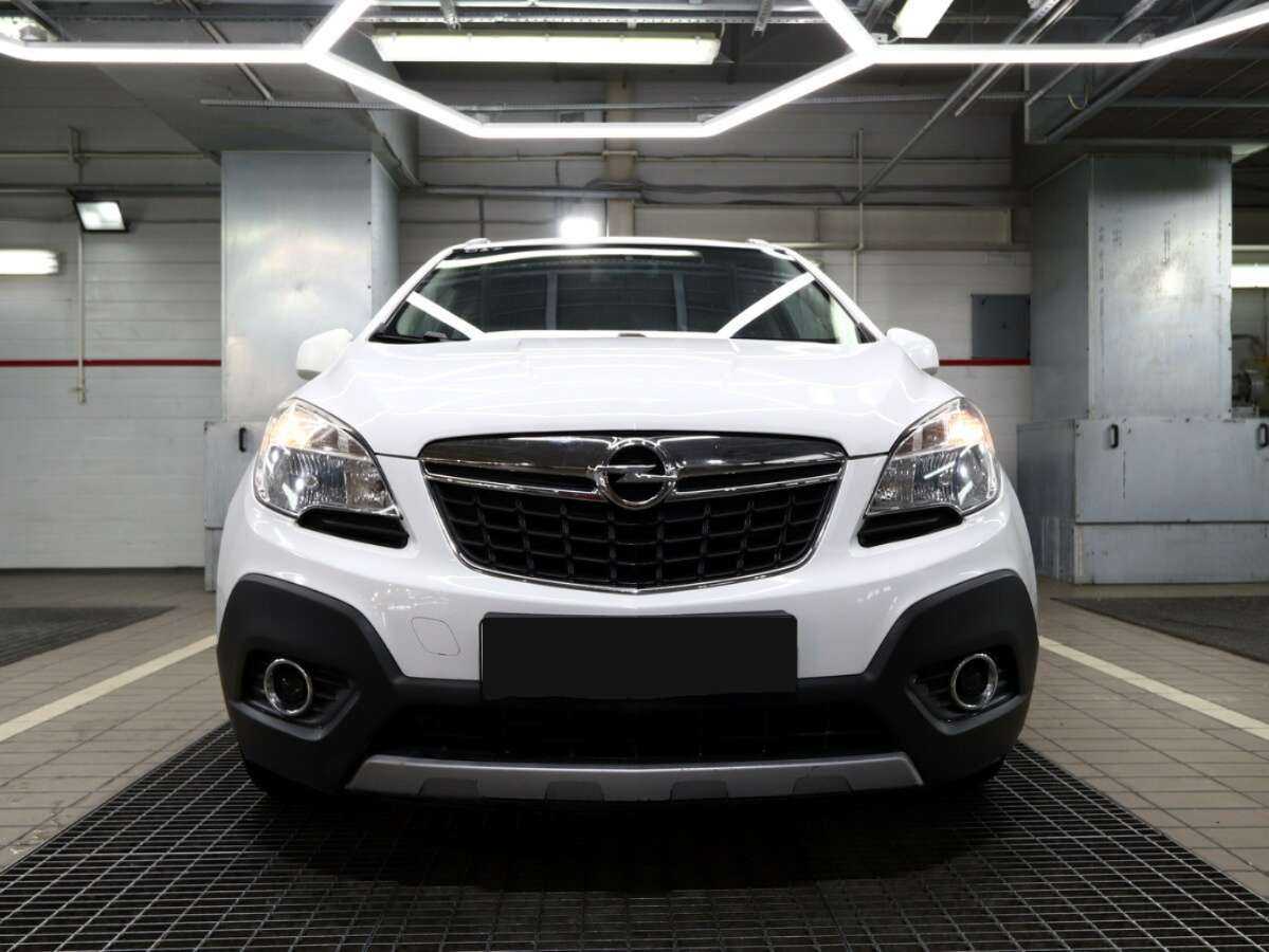 Opel Mokka с пробегом — 2013 год. Фото: #1