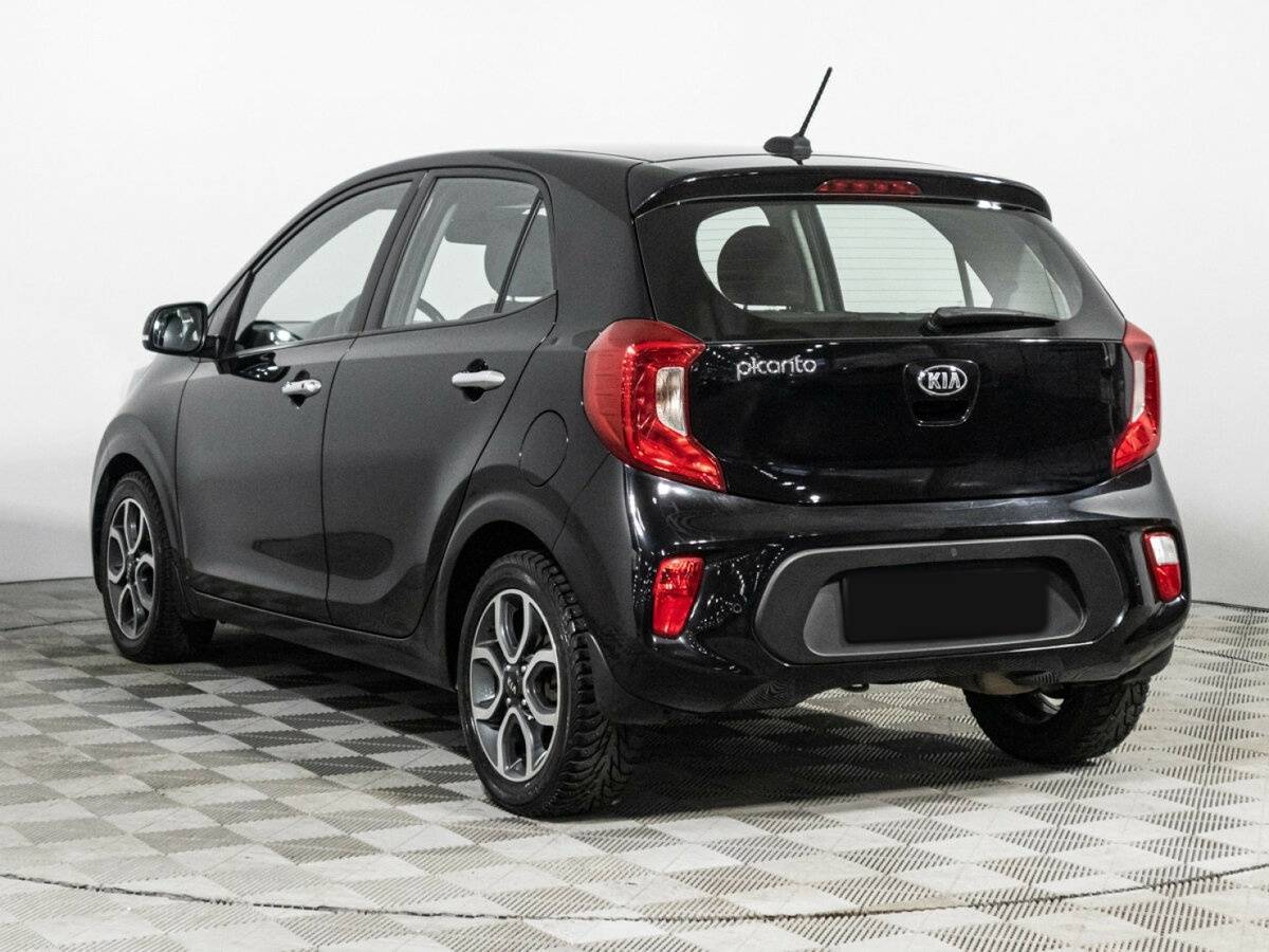 Kia Picanto с пробегом — 2017 год. Фото: #6