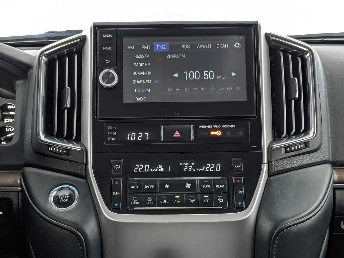 Toyota Land Cruiser с пробегом — 2018 год. Фото: #12