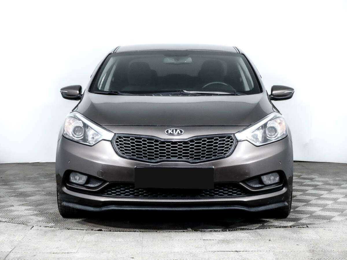 Kia Cerato с пробегом — 2015 год. Фото: #1