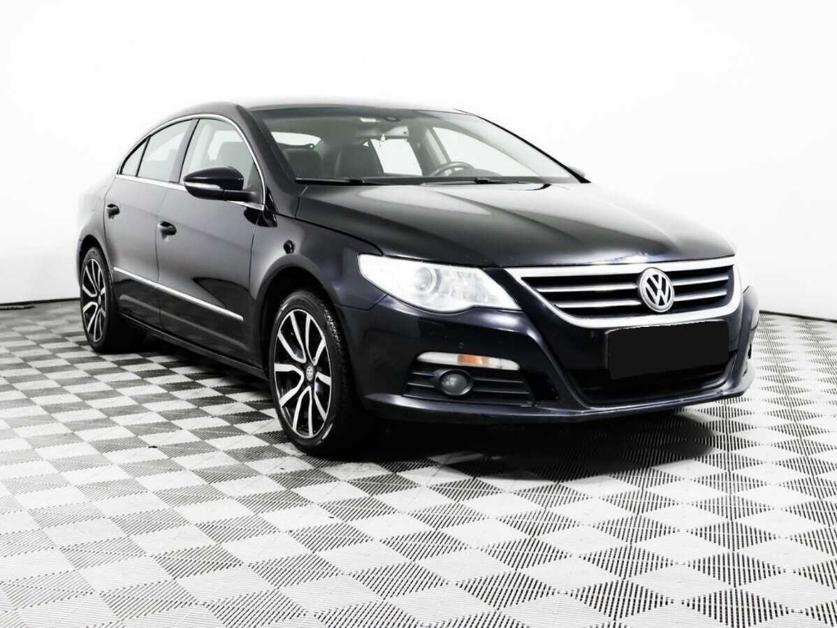 Volkswagen Passat CC с пробегом — 2011 год. Фото: #1