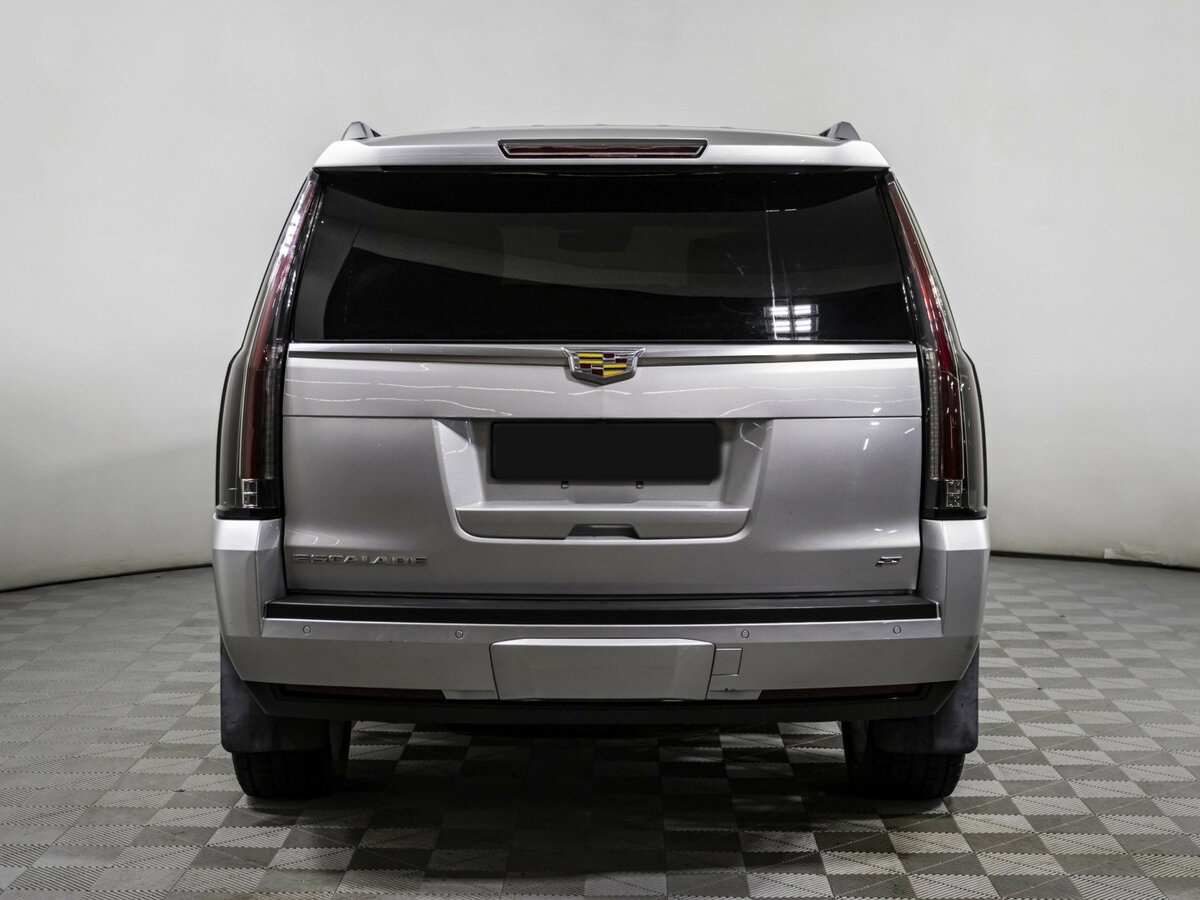 Cadillac Escalade с пробегом — 2015 год. Фото: #5