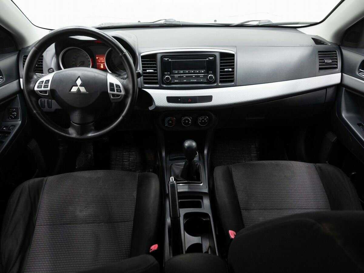 Mitsubishi Lancer с пробегом — 2007 год. Фото: #12