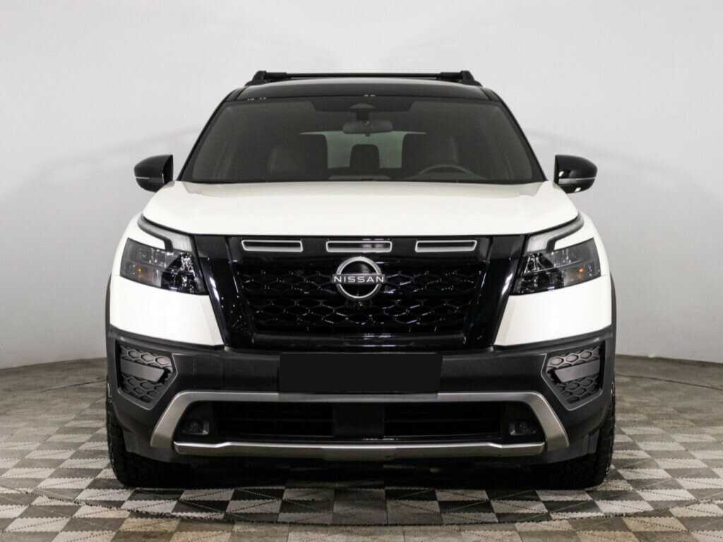 Nissan Pathfinder с пробегом — 2023 год. Фото: #1