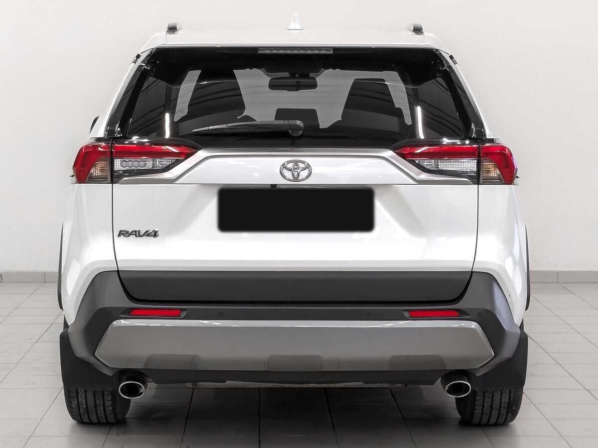 Toyota RAV4 с пробегом — 2021 год. Фото: #5
