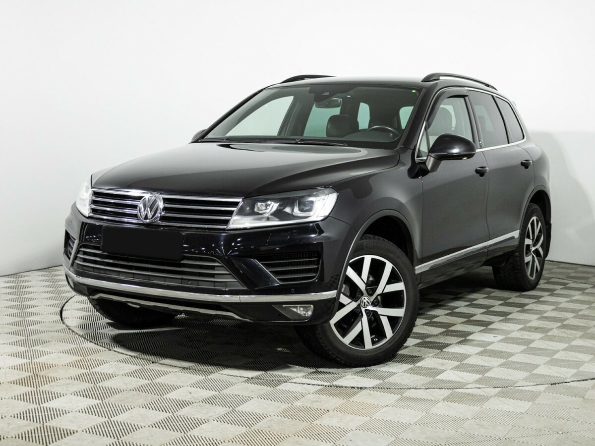 Volkswagen Touareg с пробегом — 2017 год. Фото: #0