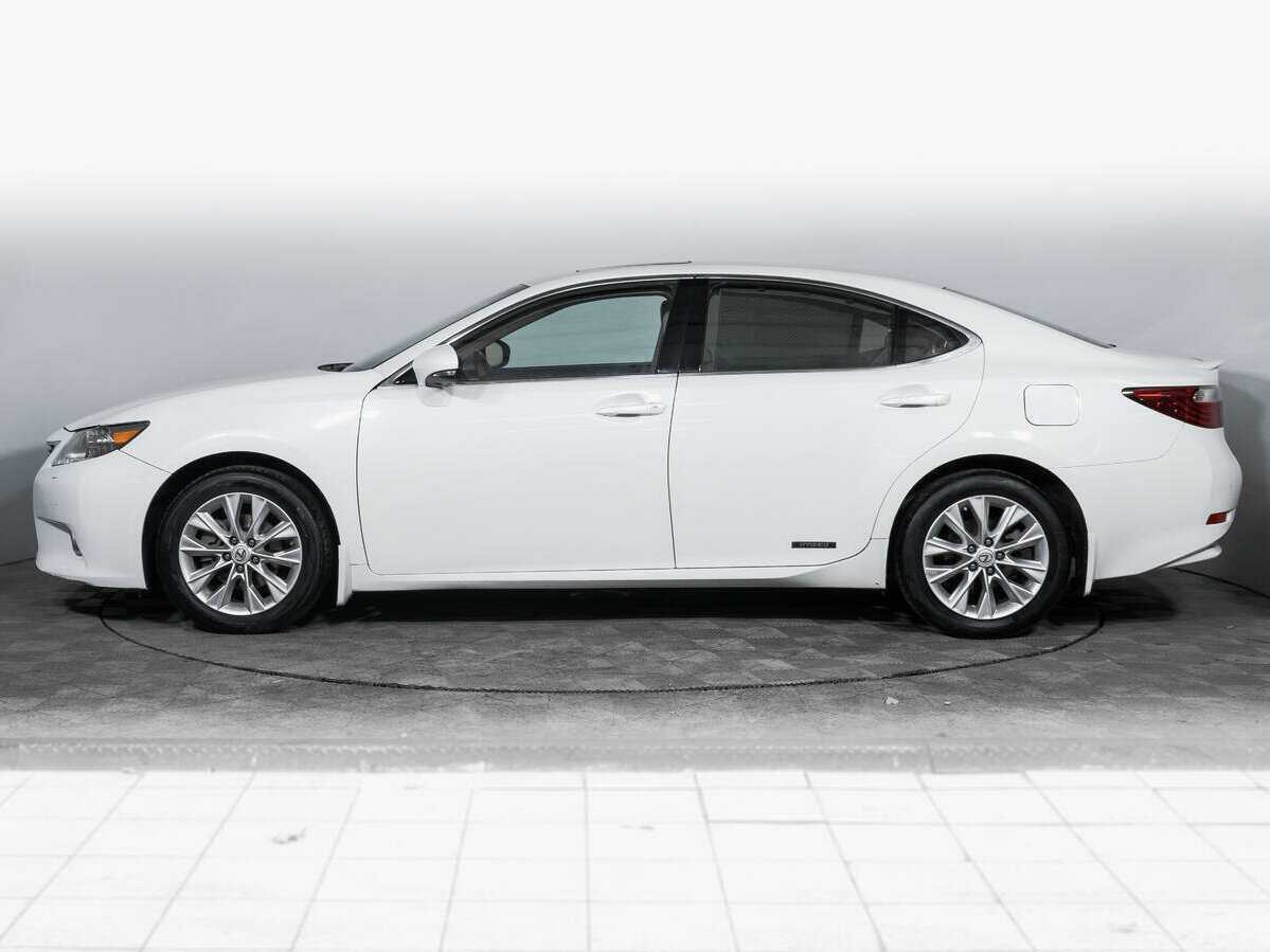 Lexus ES с пробегом — 2013 год. Фото: #7