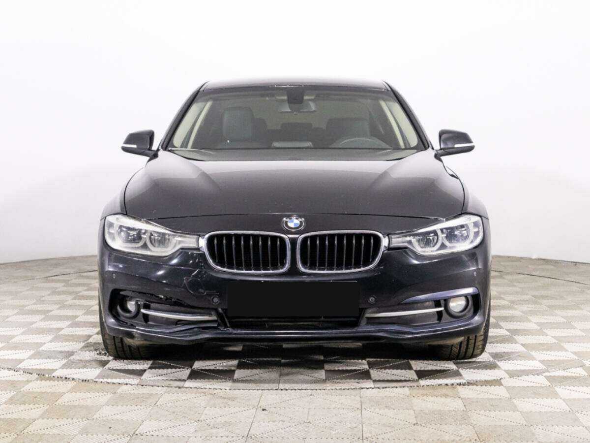 BMW 3 серии с пробегом — 2016 год. Фото: #1