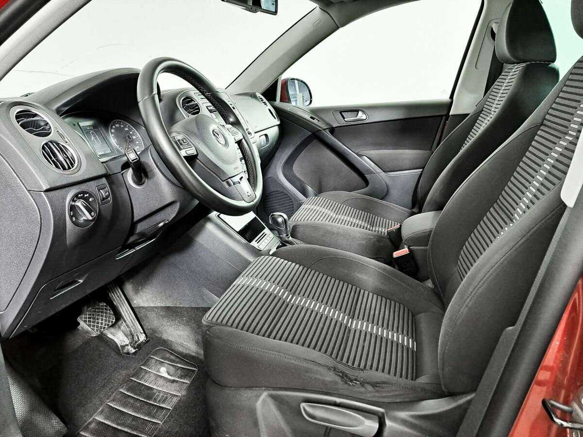 Volkswagen Tiguan с пробегом — 2010 год. Фото: #13
