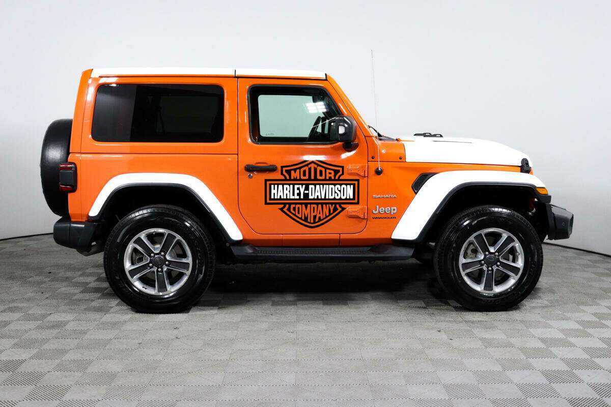 Jeep Wrangler с пробегом — 2018 год. Фото: #3