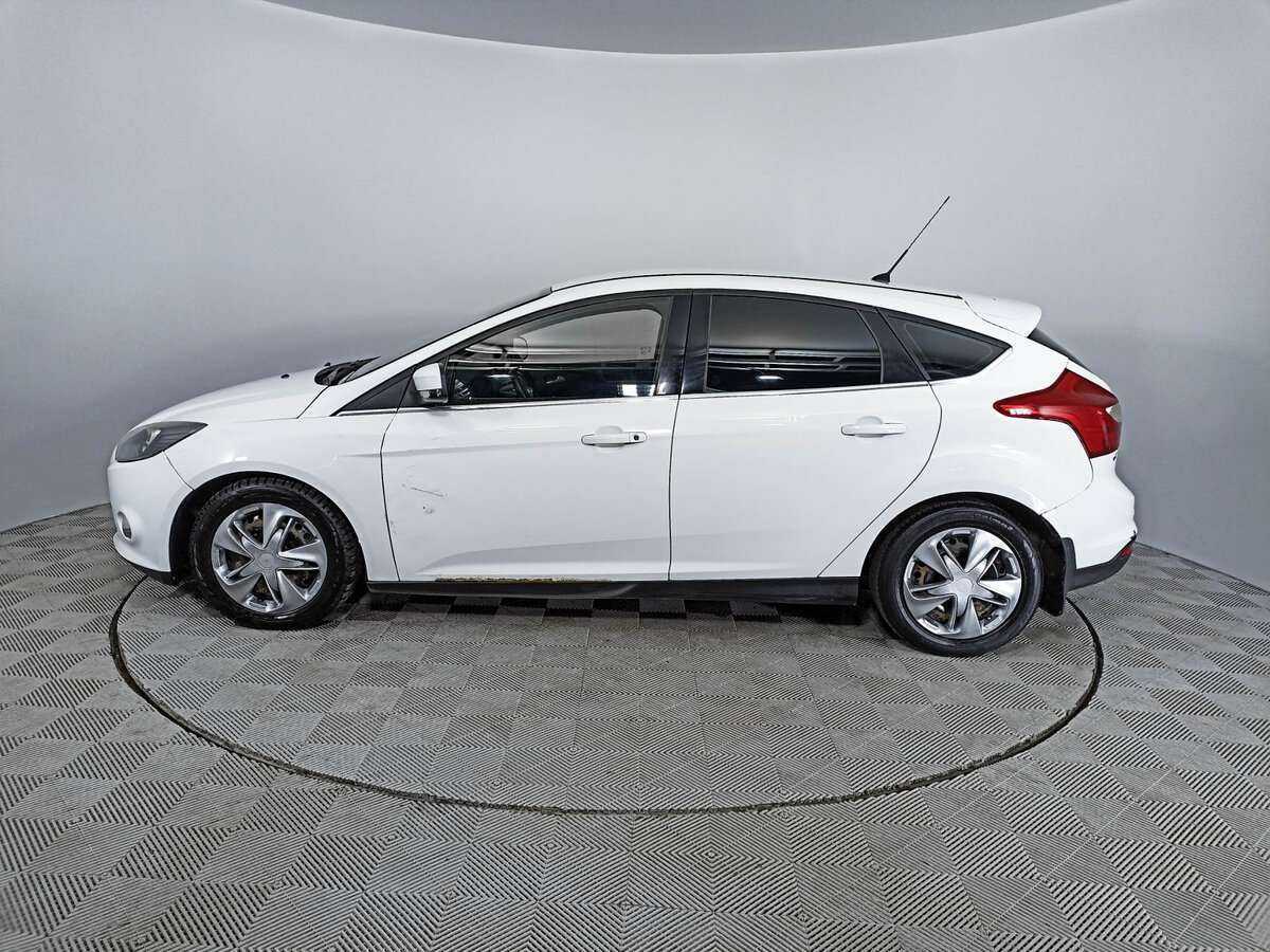 Ford Focus с пробегом — 2011 год. Фото: #7