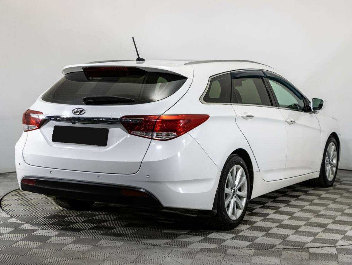 Hyundai i40 с пробегом — 2014 год. Фото: #3