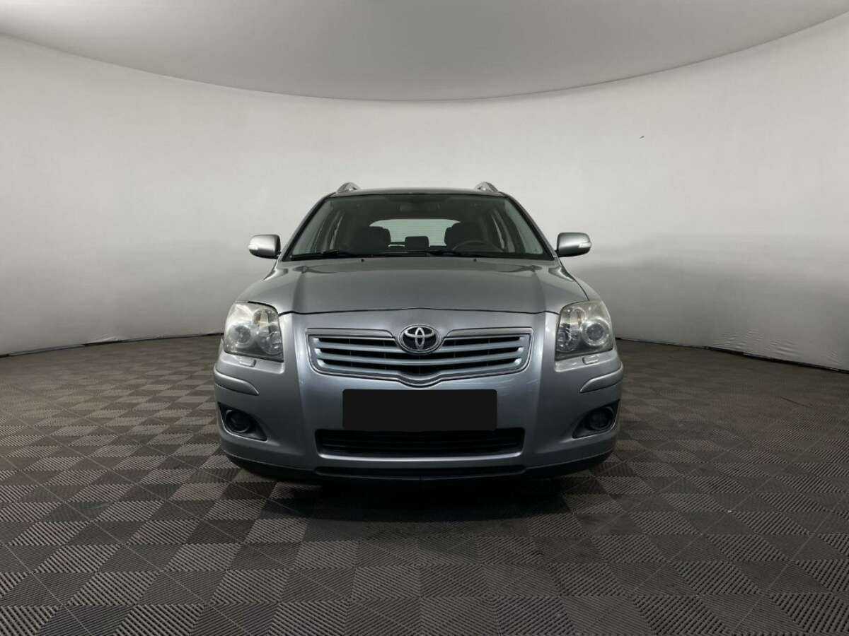 Toyota Avensis с пробегом — 2008 год. Фото: #1