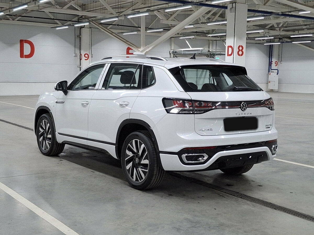 Volkswagen Tayron с пробегом — 2023 год. Фото: #6