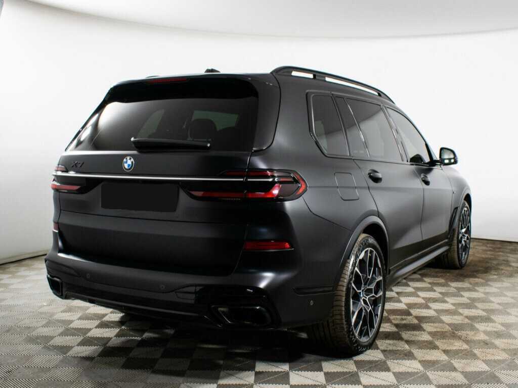 BMW X7 с пробегом — 2022 год. Фото: #4