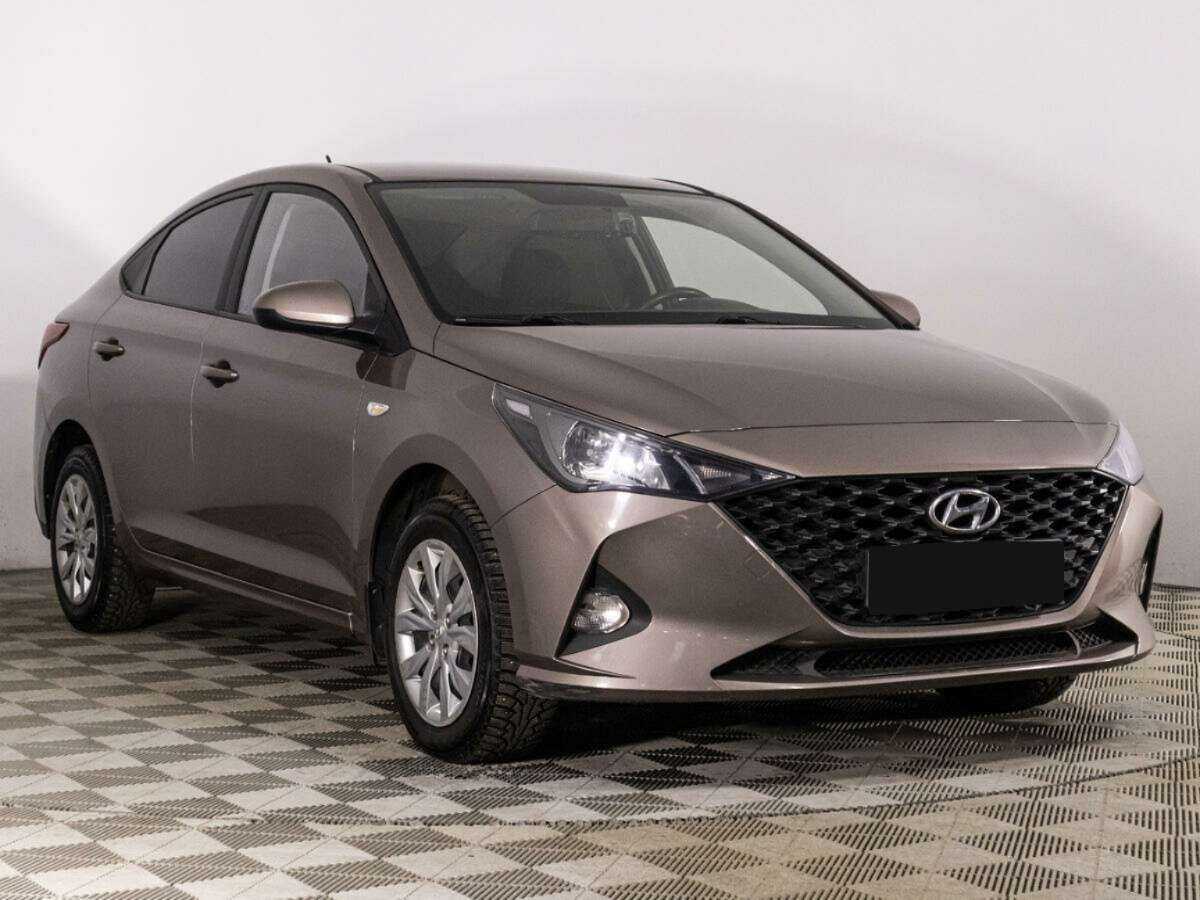 Hyundai Solaris с пробегом — 2021 год. Фото: #2