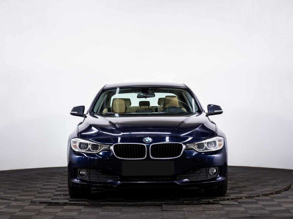 BMW 3 серии с пробегом — 2014 год. Фото: #1