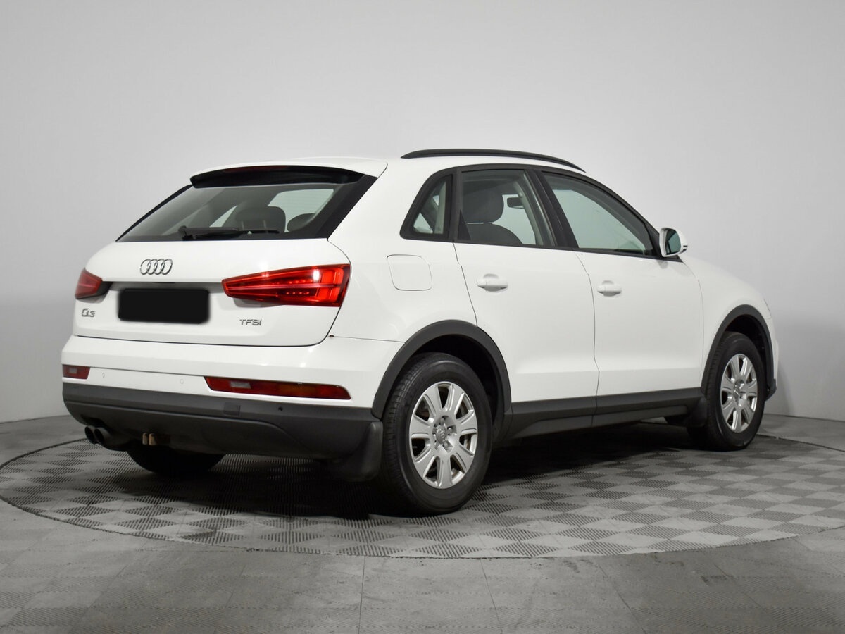 Audi Q3 с пробегом — 2015 год. Фото: #3