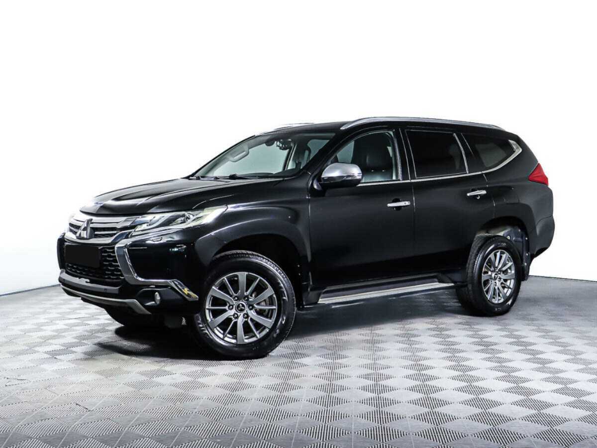 Mitsubishi Pajero Sport с пробегом — 2016 год. Посмотреть фото