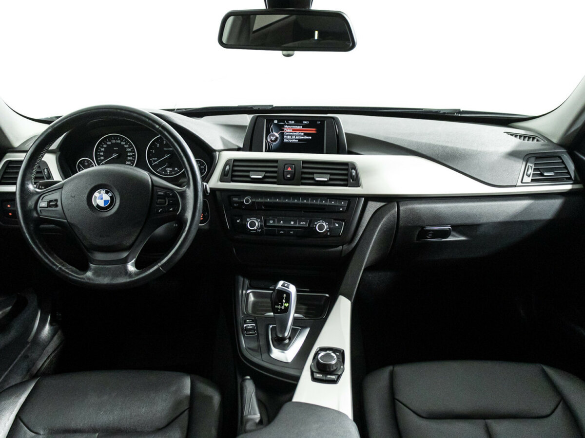 BMW 3 серии с пробегом — 2014 год. Фото: #12