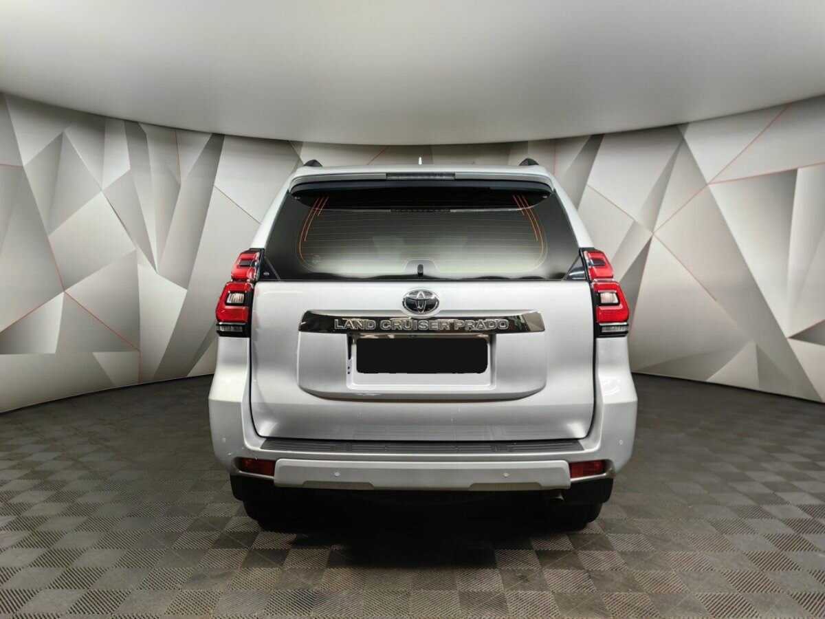 Toyota Land Cruiser Prado с пробегом — 2017 год. Фото: #7
