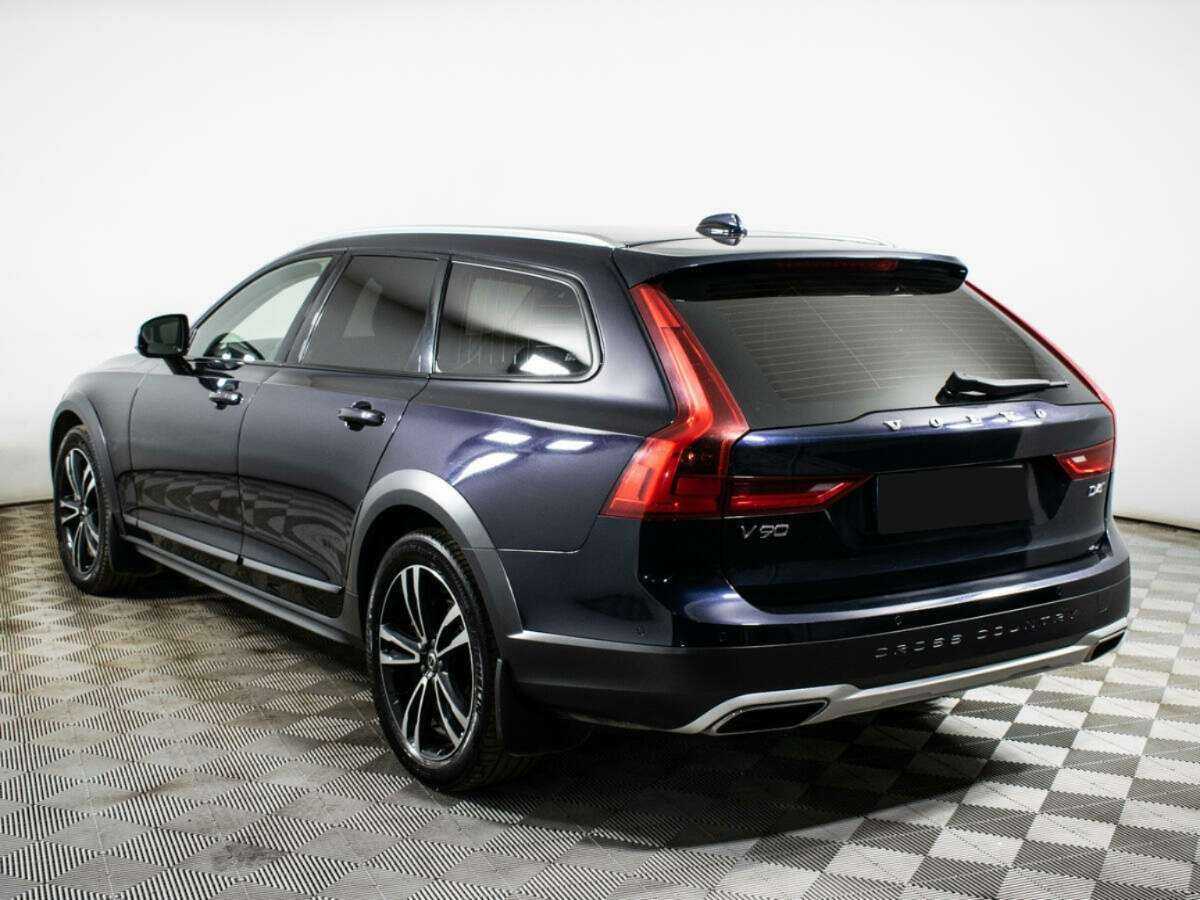 Volvo V90 Cross Country с пробегом — 2018 год. Фото: #6