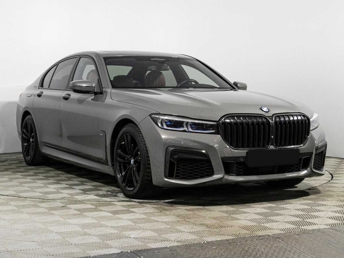 BMW 7 серии с пробегом — 2022 год. Фото: #2