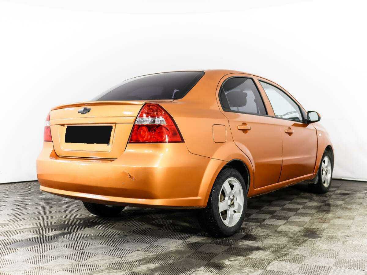 Chevrolet Aveo с пробегом — 2007 год. Фото: #4