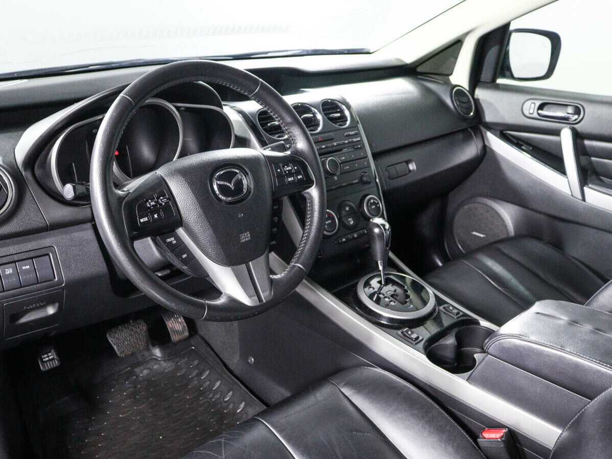 Mazda CX-7 с пробегом — 2011 год. Фото: #11