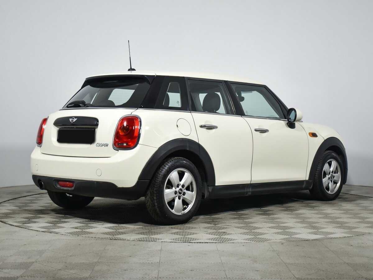 Mini Hatch с пробегом — 2015 год. Фото: #4