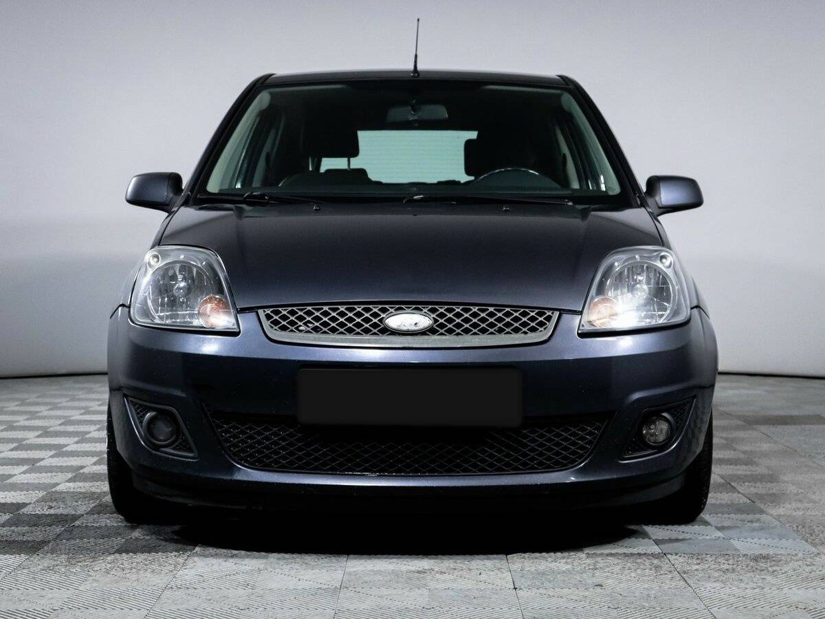 Ford Fiesta с пробегом — 2008 год. Фото: #1