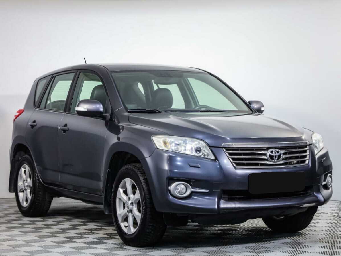 Toyota RAV4 с пробегом — 2011 год. Фото: #1