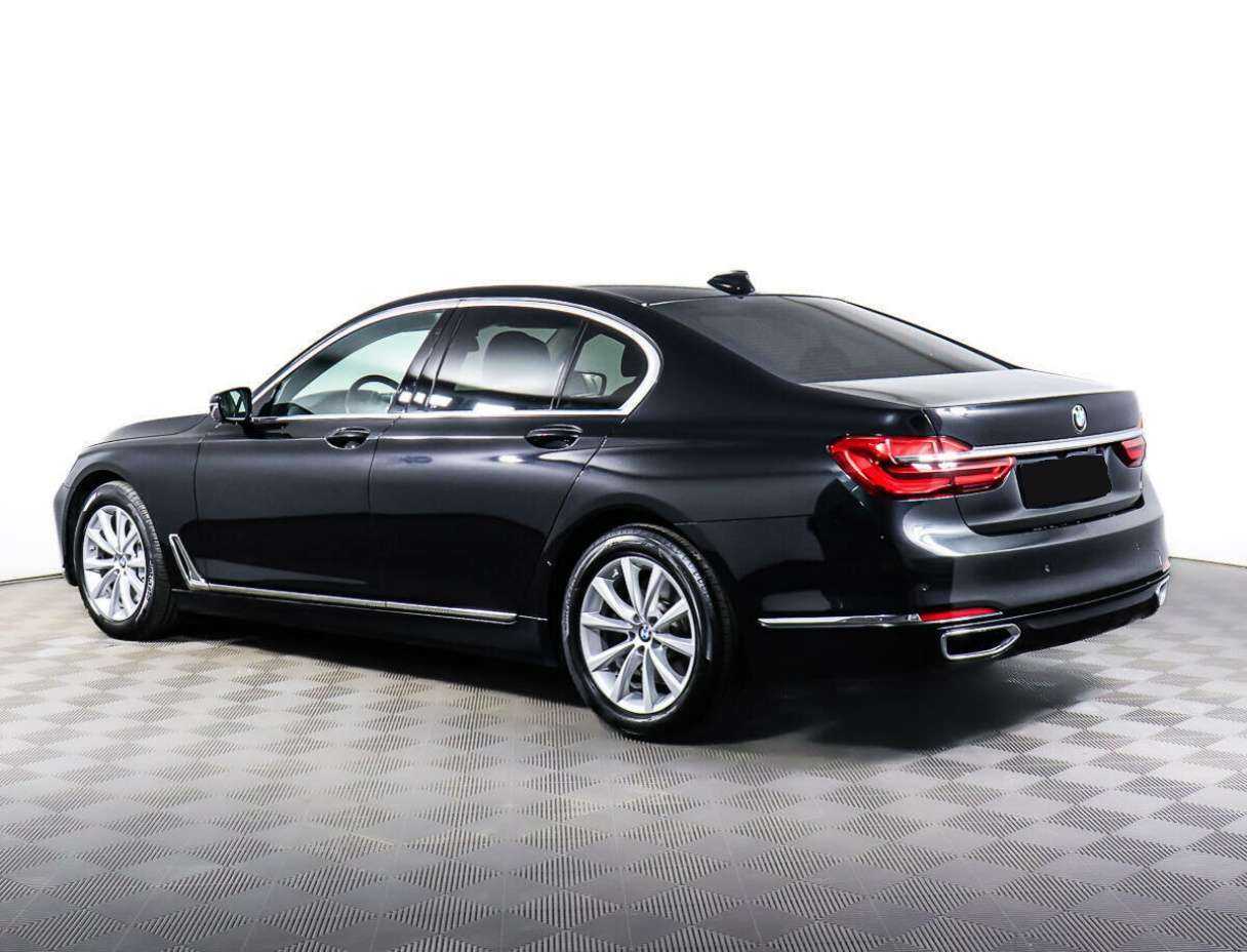 BMW 7 серии с пробегом — 2016 год. Фото: #6