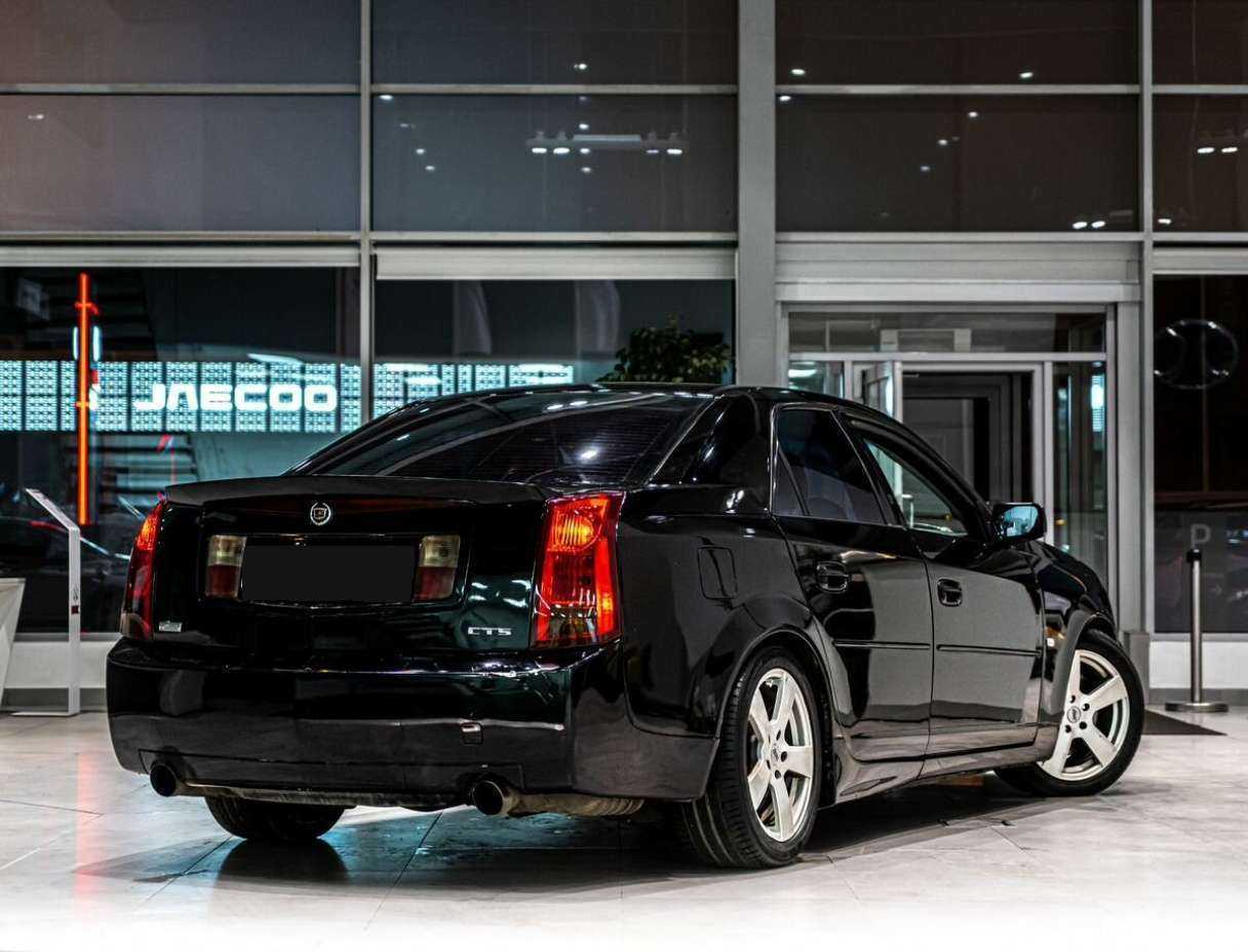 Cadillac CTS с пробегом — 2007 год. Фото: #2