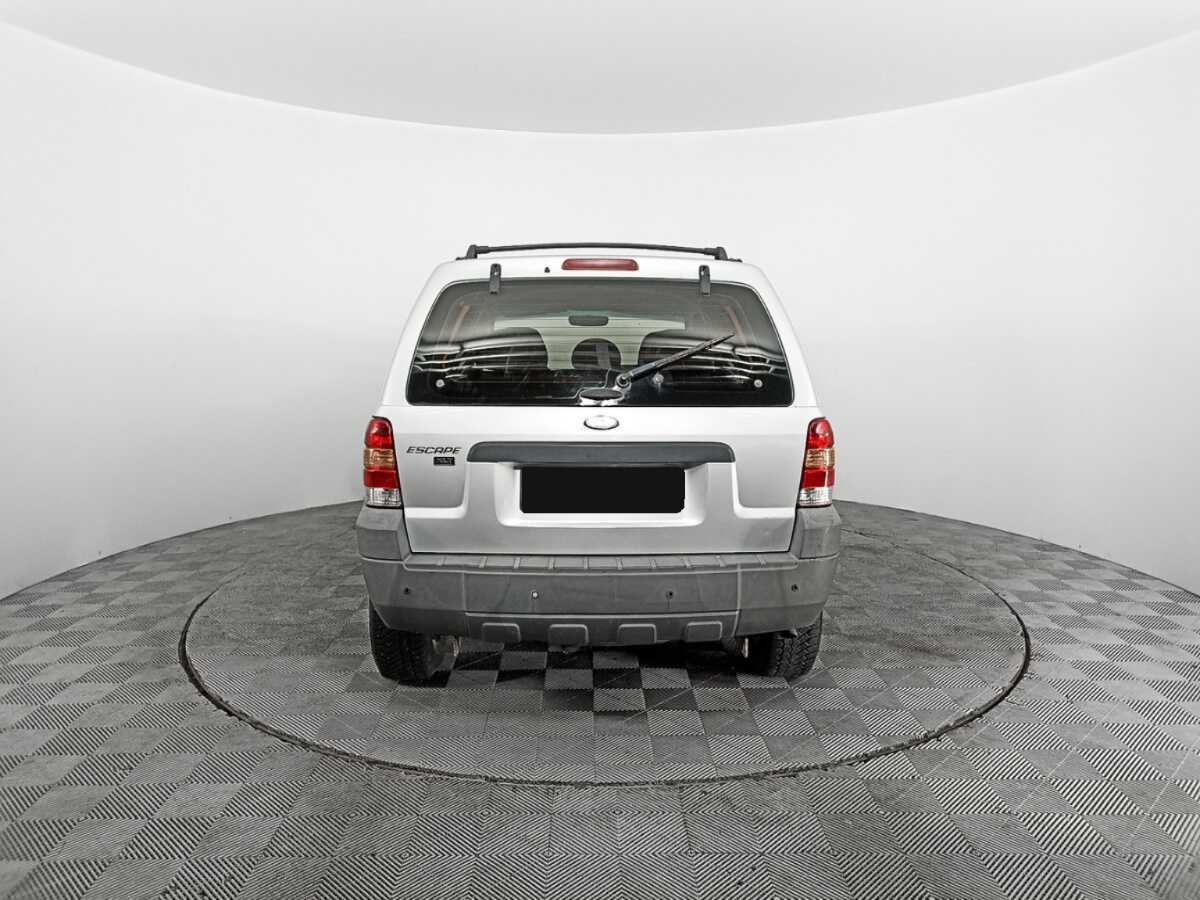 Ford Escape с пробегом — 2004 год. Фото: #5