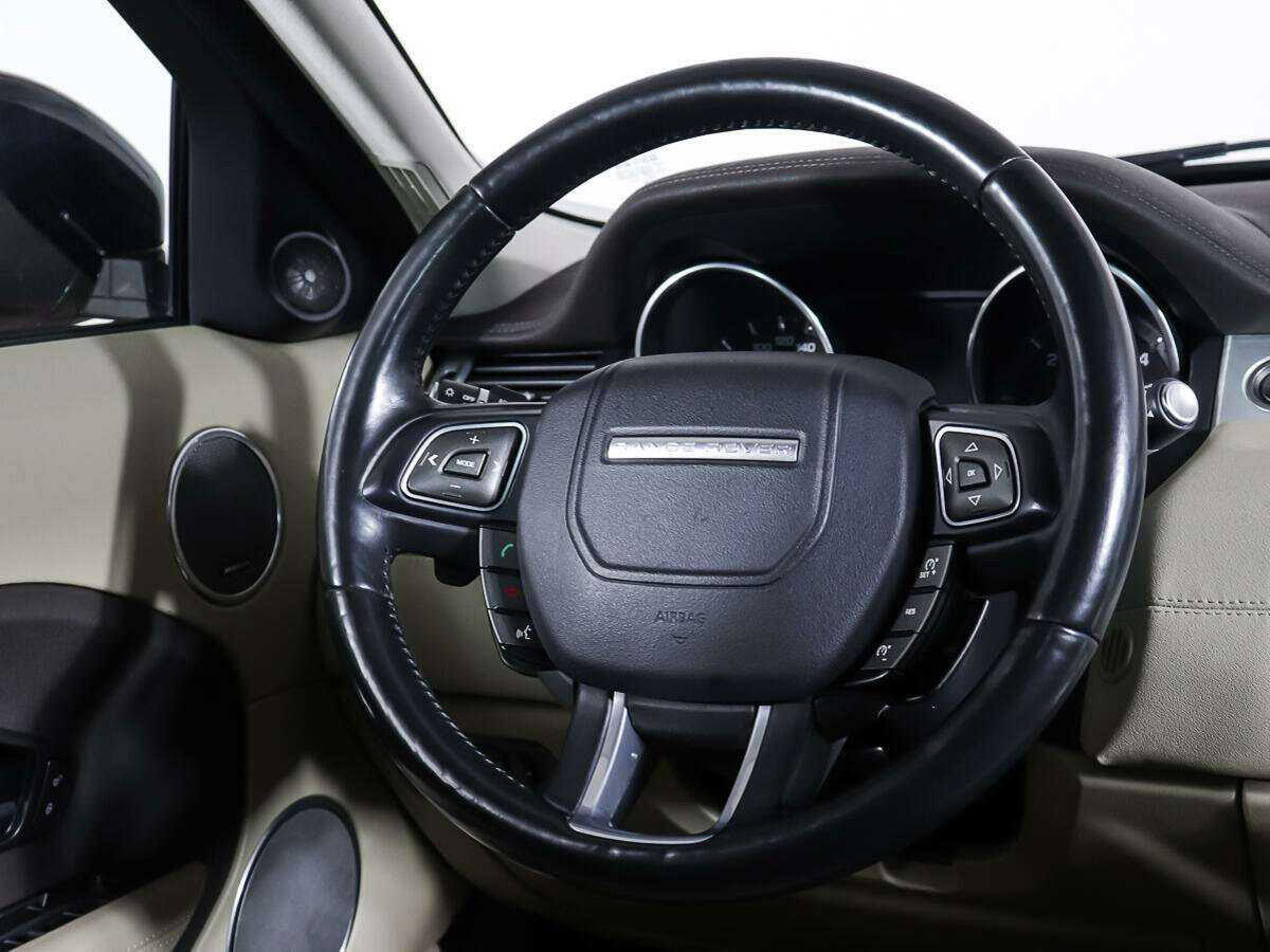 Land Rover Range Rover Evoque с пробегом — 2015 год. Фото: #14