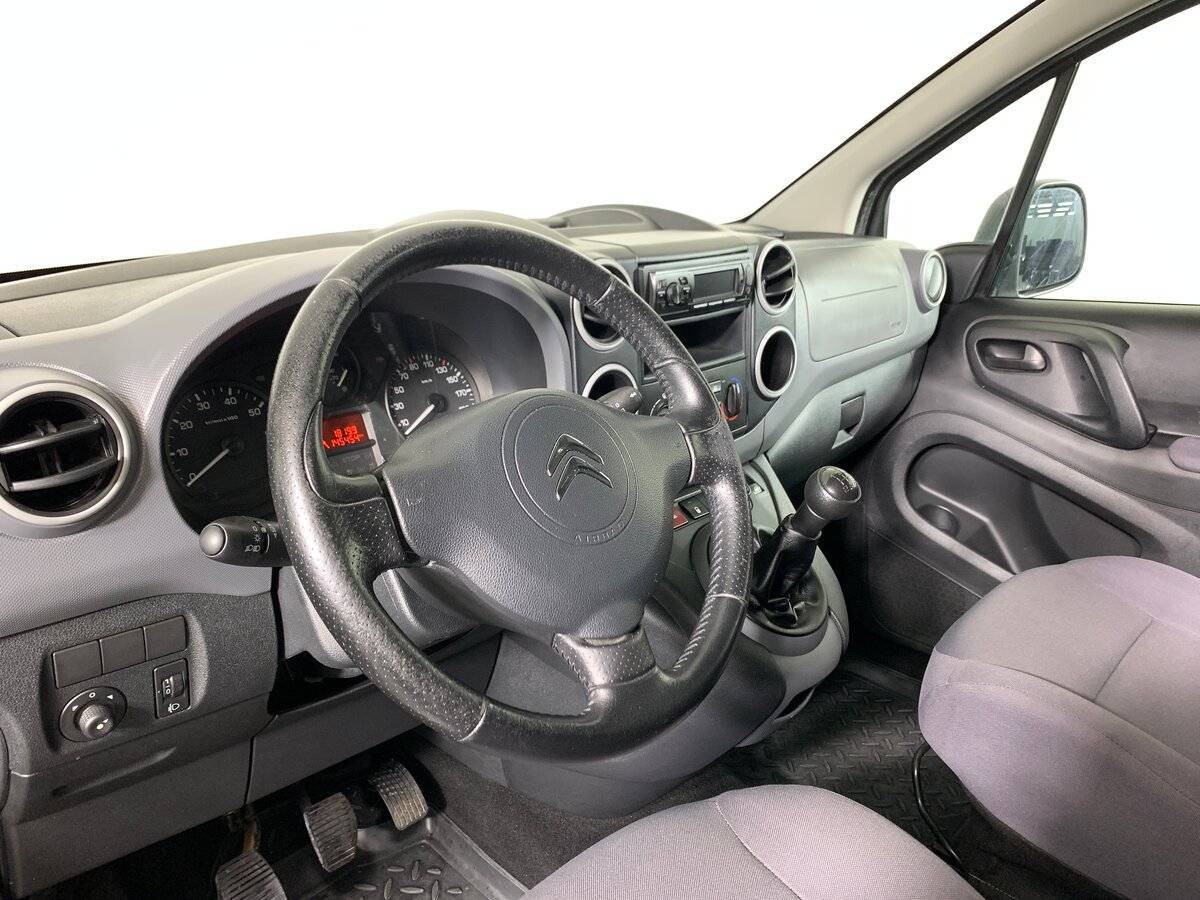 Citroen Berlingo с пробегом — 2012 год. Фото: #10