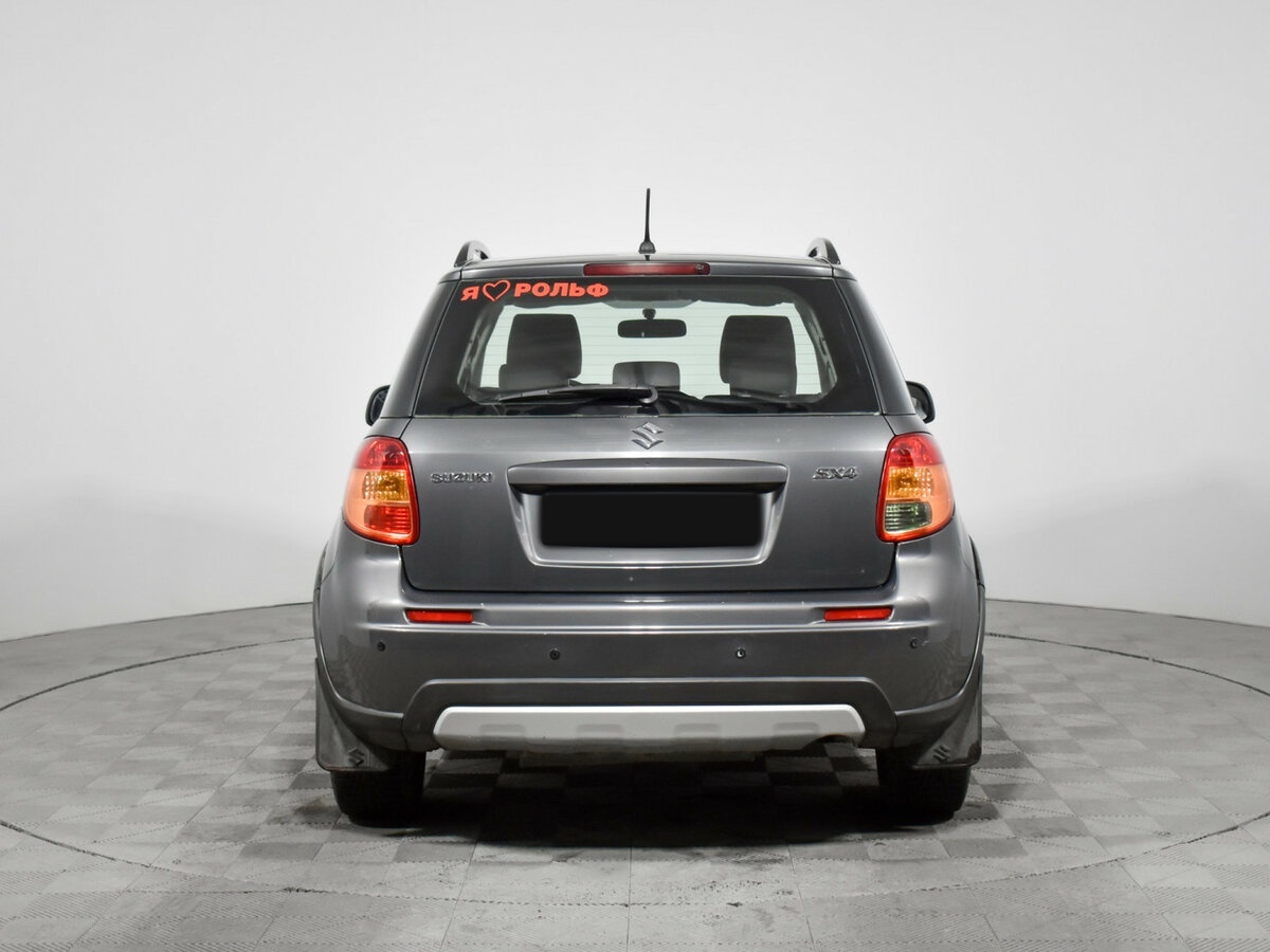 Suzuki SX4 с пробегом — 2010 год. Фото: #5